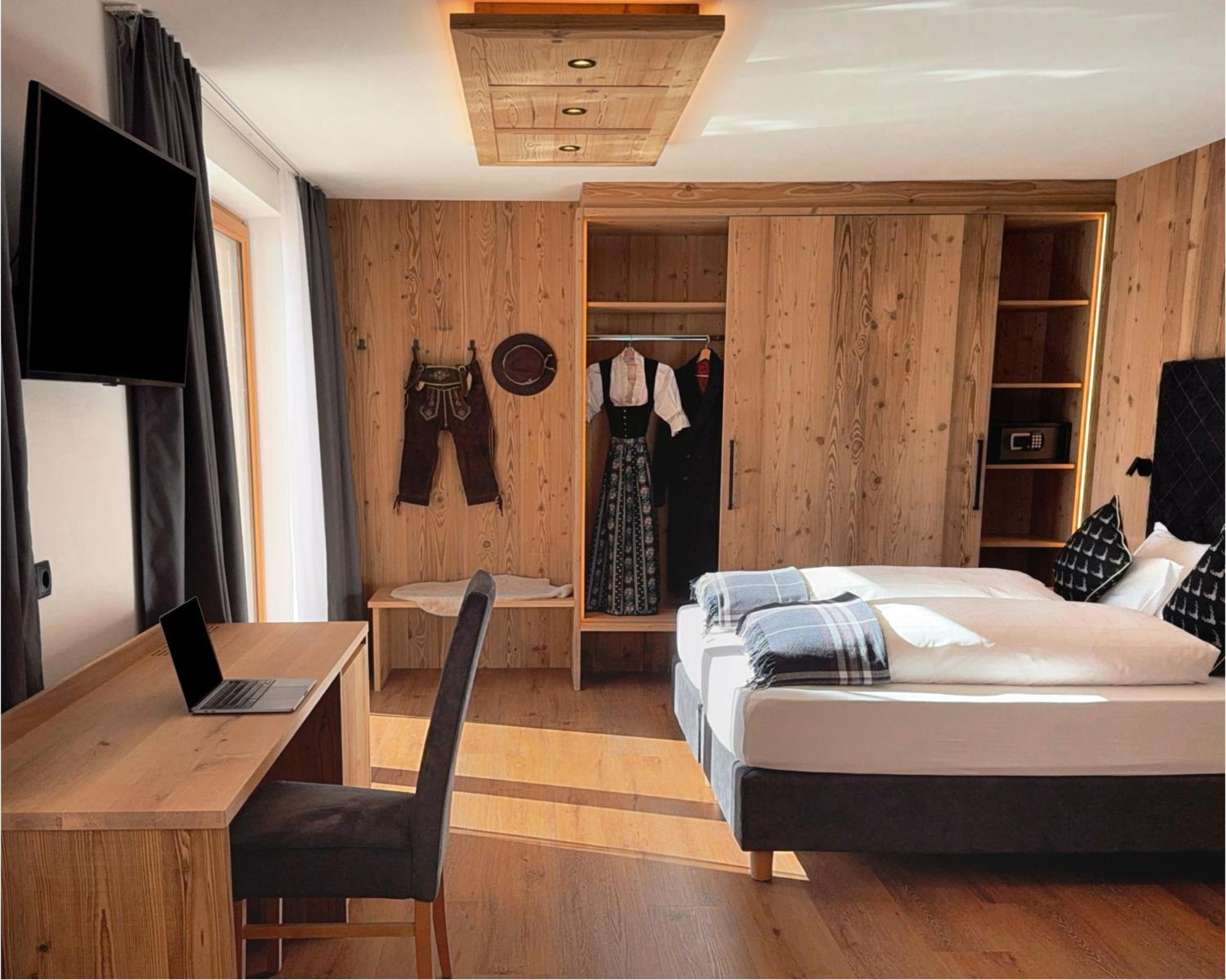 Hotel Italia Corvara In Badia Kültér fotó